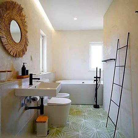 Birds Of Paradise - Boutique Surf Отель *